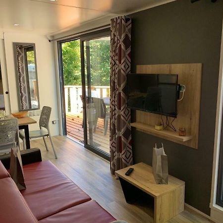 Camping Le Mas Des Sedaries Hotel Villefort  Buitenkant foto