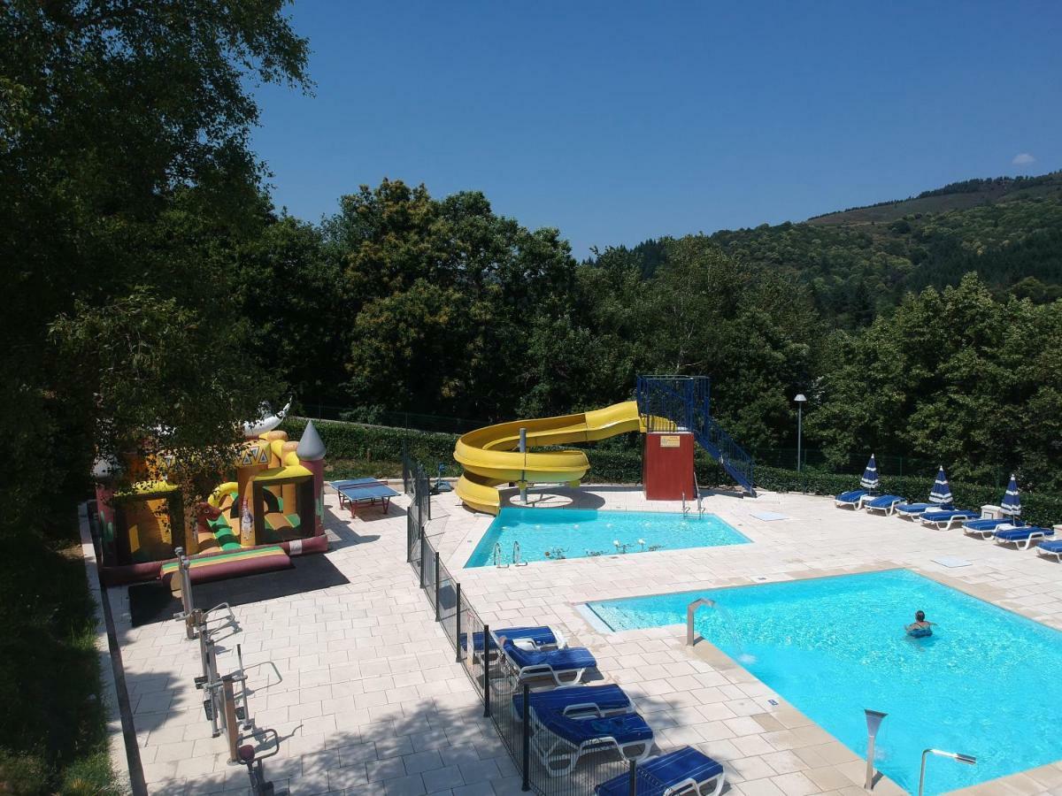 Camping Le Mas Des Sedaries Hotel Villefort  Buitenkant foto
