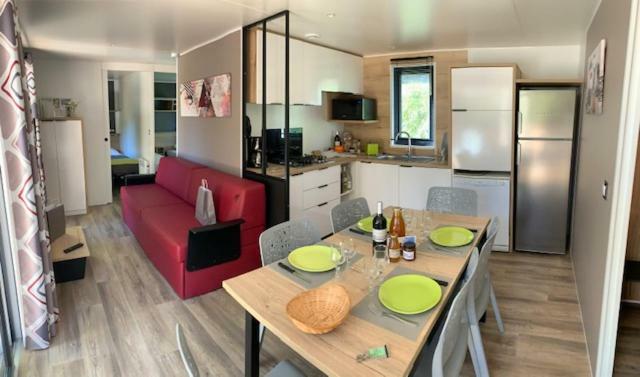Camping Le Mas Des Sedaries Hotel Villefort  Buitenkant foto