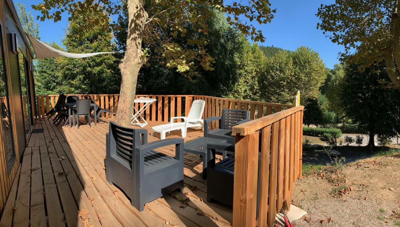 Camping Le Mas Des Sedaries Hotel Villefort  Buitenkant foto